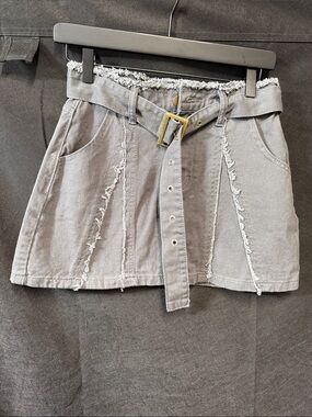 Frayed Edge Denim Mini Skirt with Belt - Light Gray